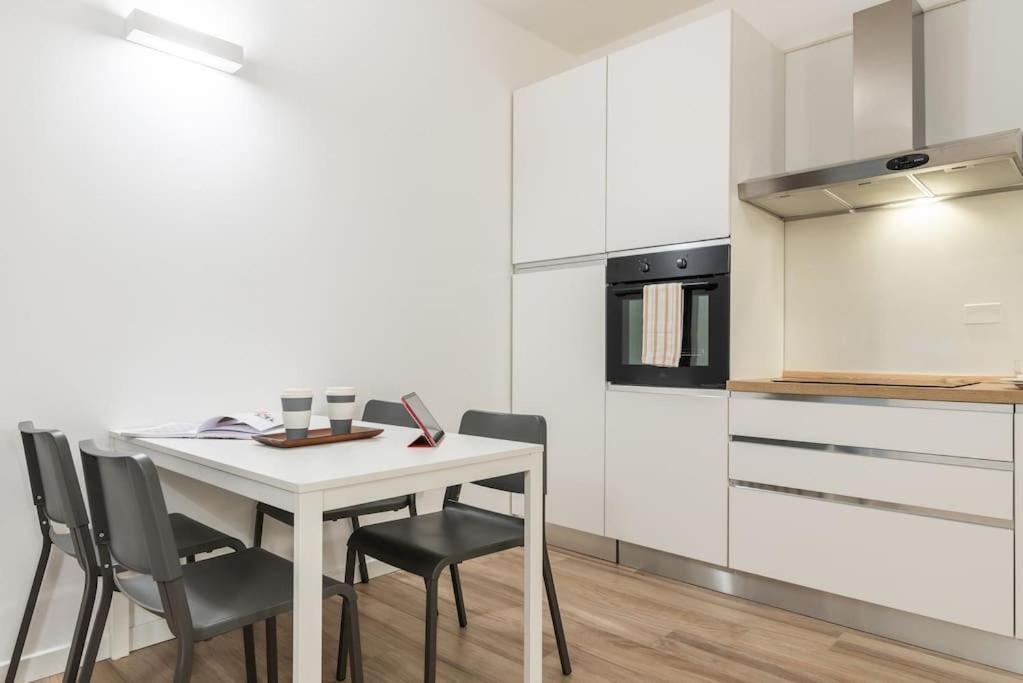 Appartement Mora Flexyrent A.C. - Colonne à Milan Extérieur photo